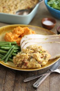 Delicious Thanksgiving Creole Cornbread Dressing