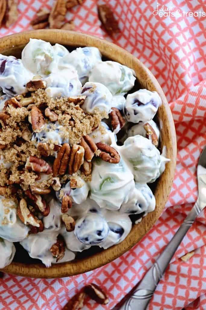 Thanksgiving Vegetarian Light & Creamy Grape Salad