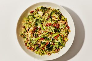 Make-Ahead Broccoli and Quinoa Salad